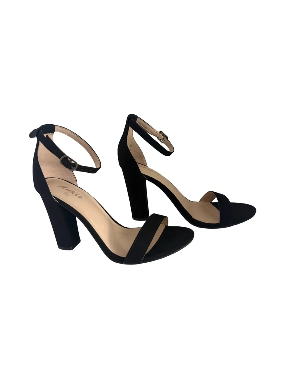 NWT Ankis Chunky Heels black suede 4 in heel, size 8